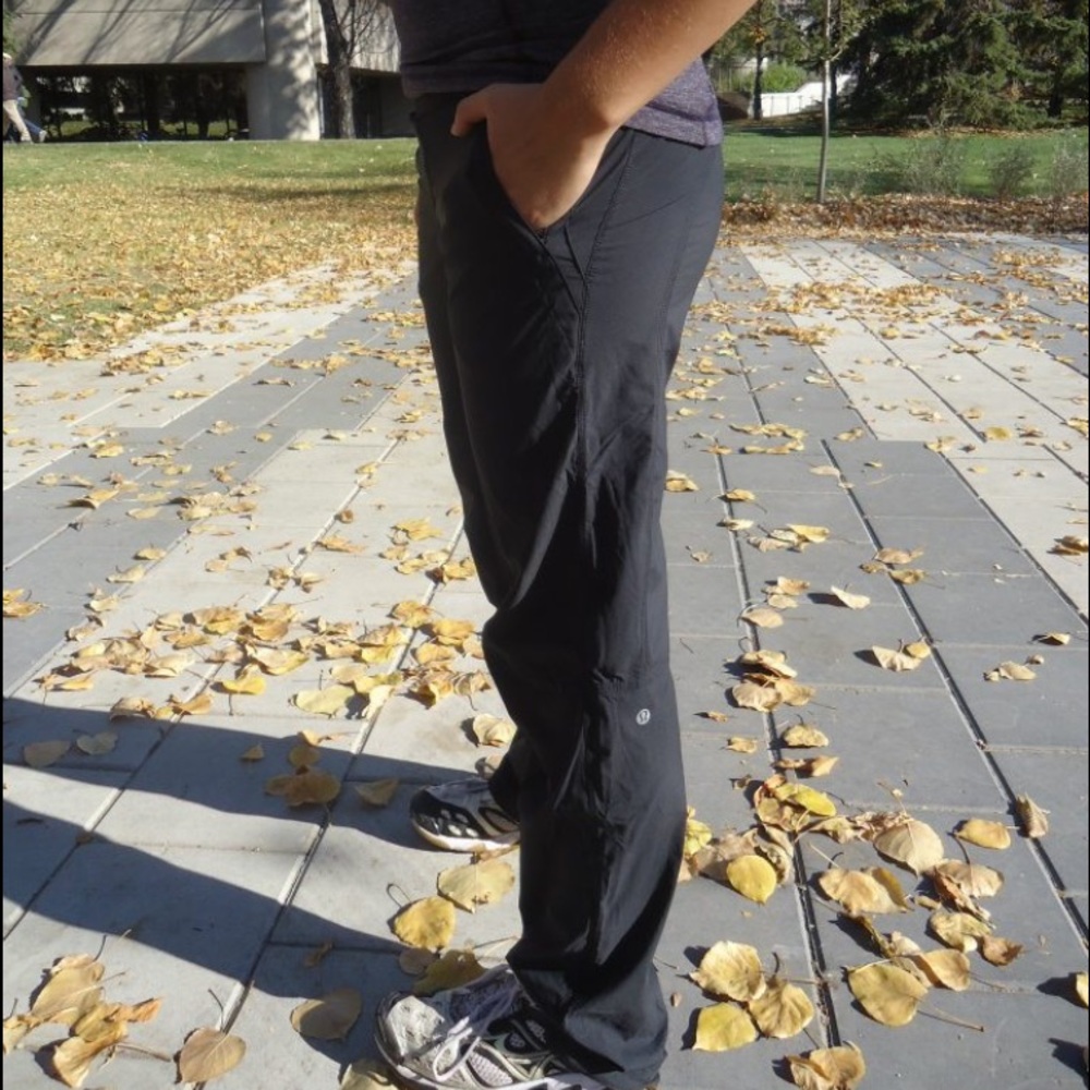 (4). Lululemon dog runner pants black - Picture 1 of 4