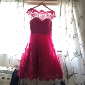 Modcloth "Exquisite Elegance" lace dress