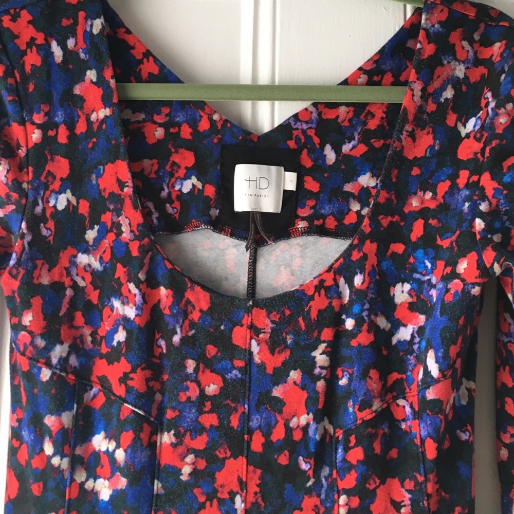 Dress - Picture 3 of 4
