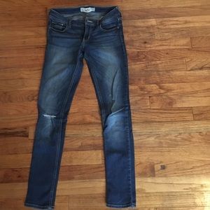 Hollister jeans
