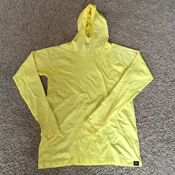 new balance yellow hoodie