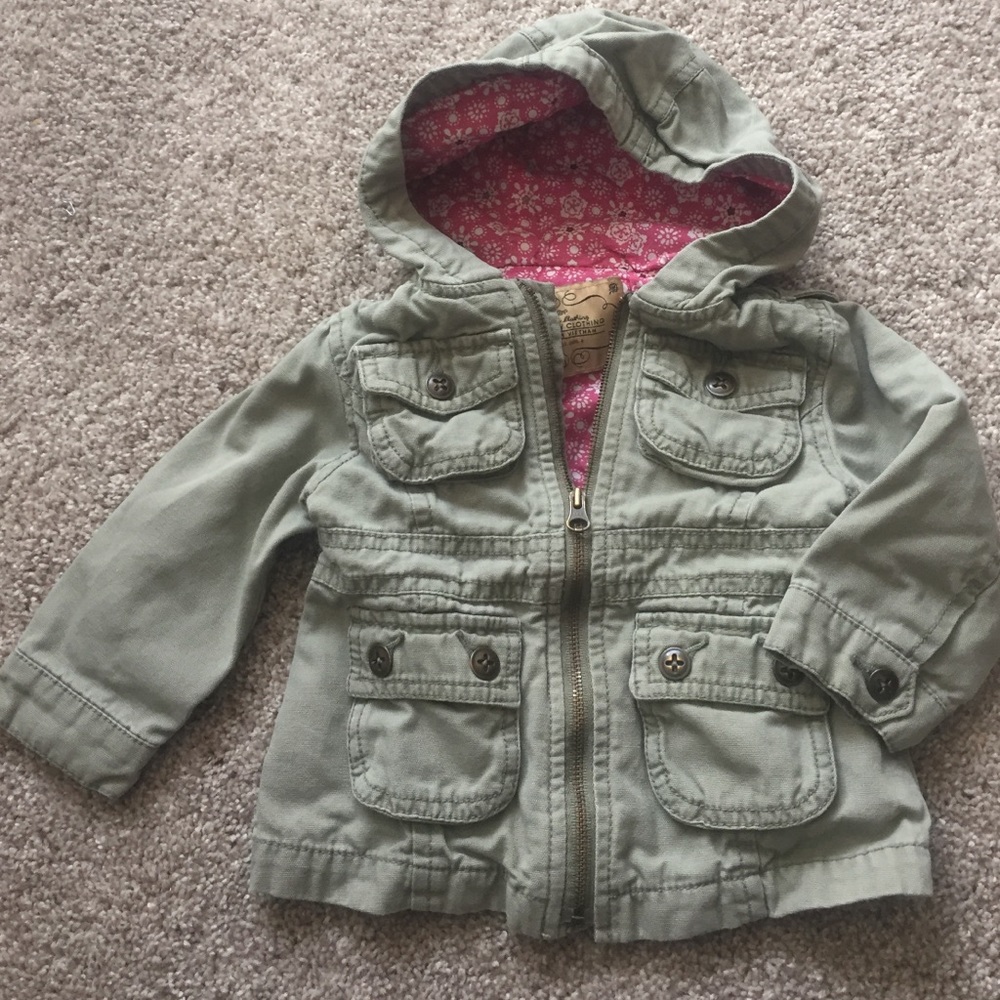 Baby Old Navy zip up cargo coat 6-12 months.