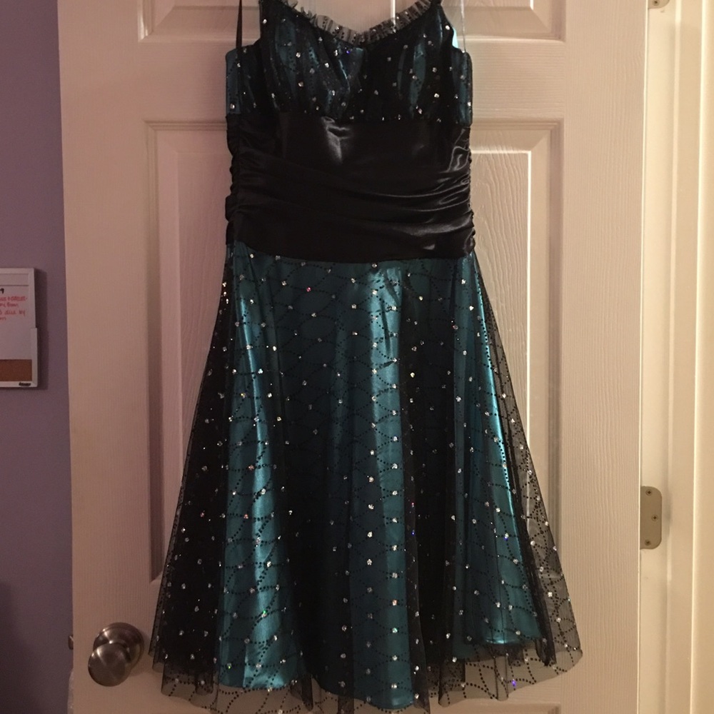 Spaghetti Strap Homecoming/Prom Dress