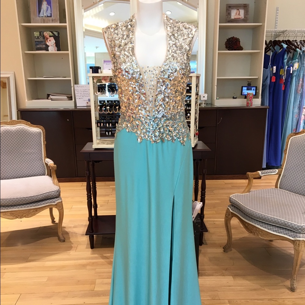 MacDuggal Size 6 Blue Gown