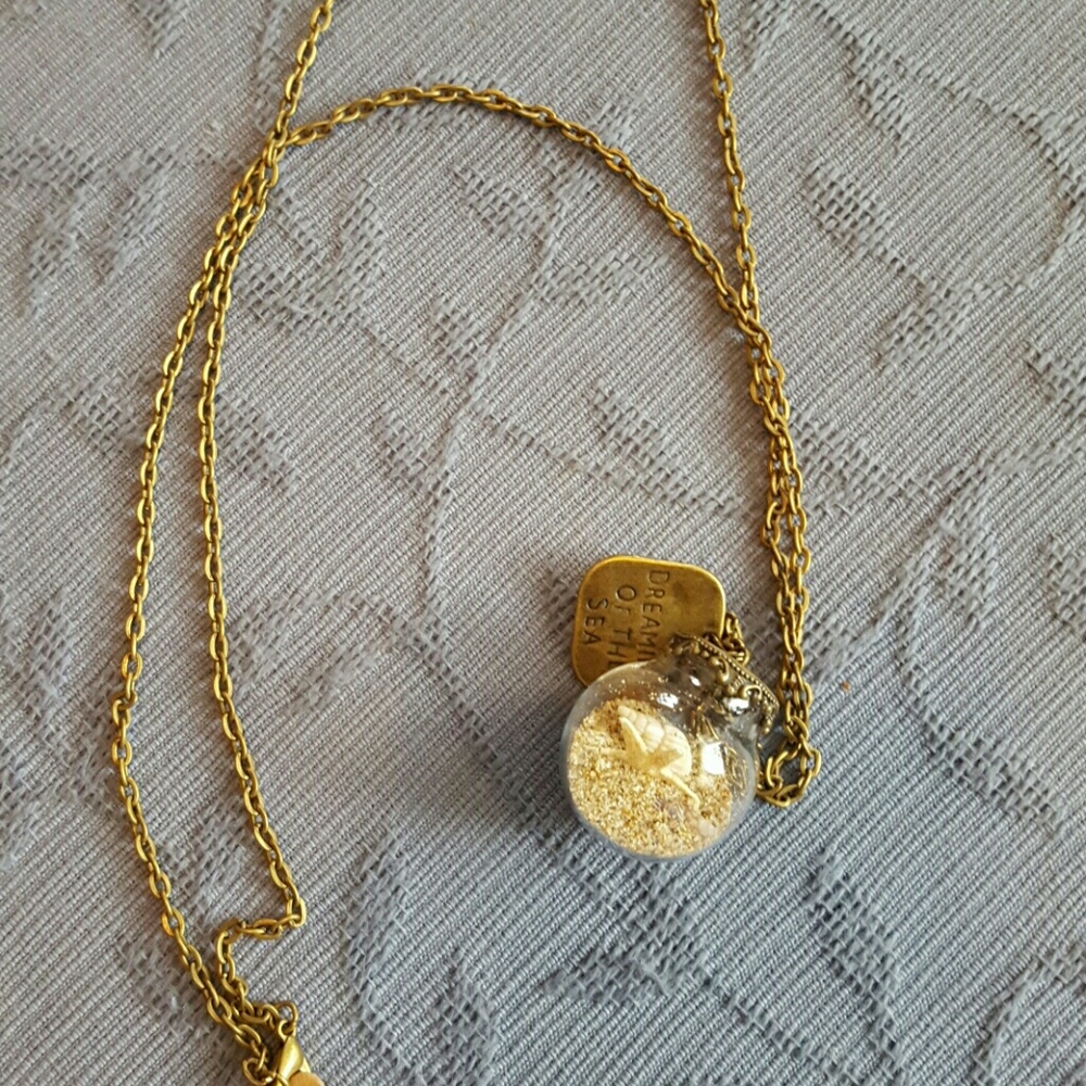 BEACH IN A BOTTLE  necklace, NWT