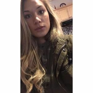 Meet your Posher, Reese