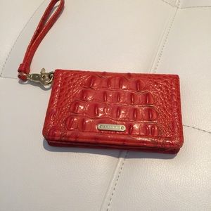 BRAHMIN WRISTLET CLUTCH/WALLET