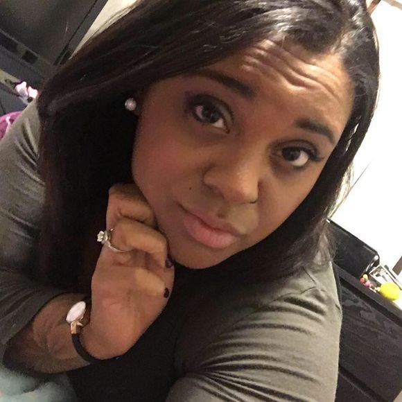 Meet your Posher, Michelle - Picture 2 of 2