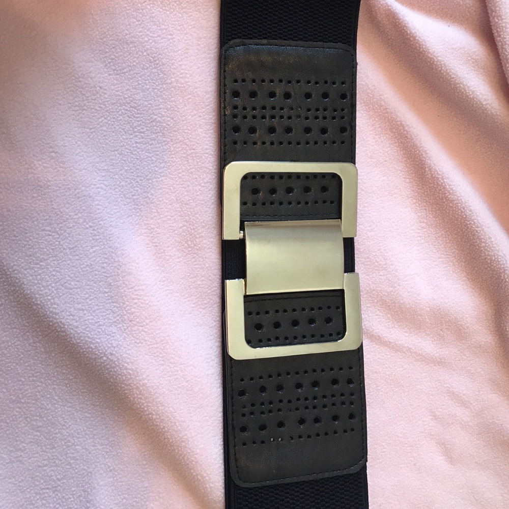Wide belt
