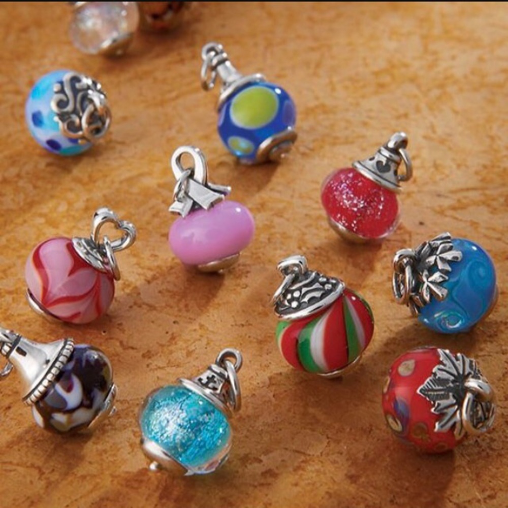 James Avery