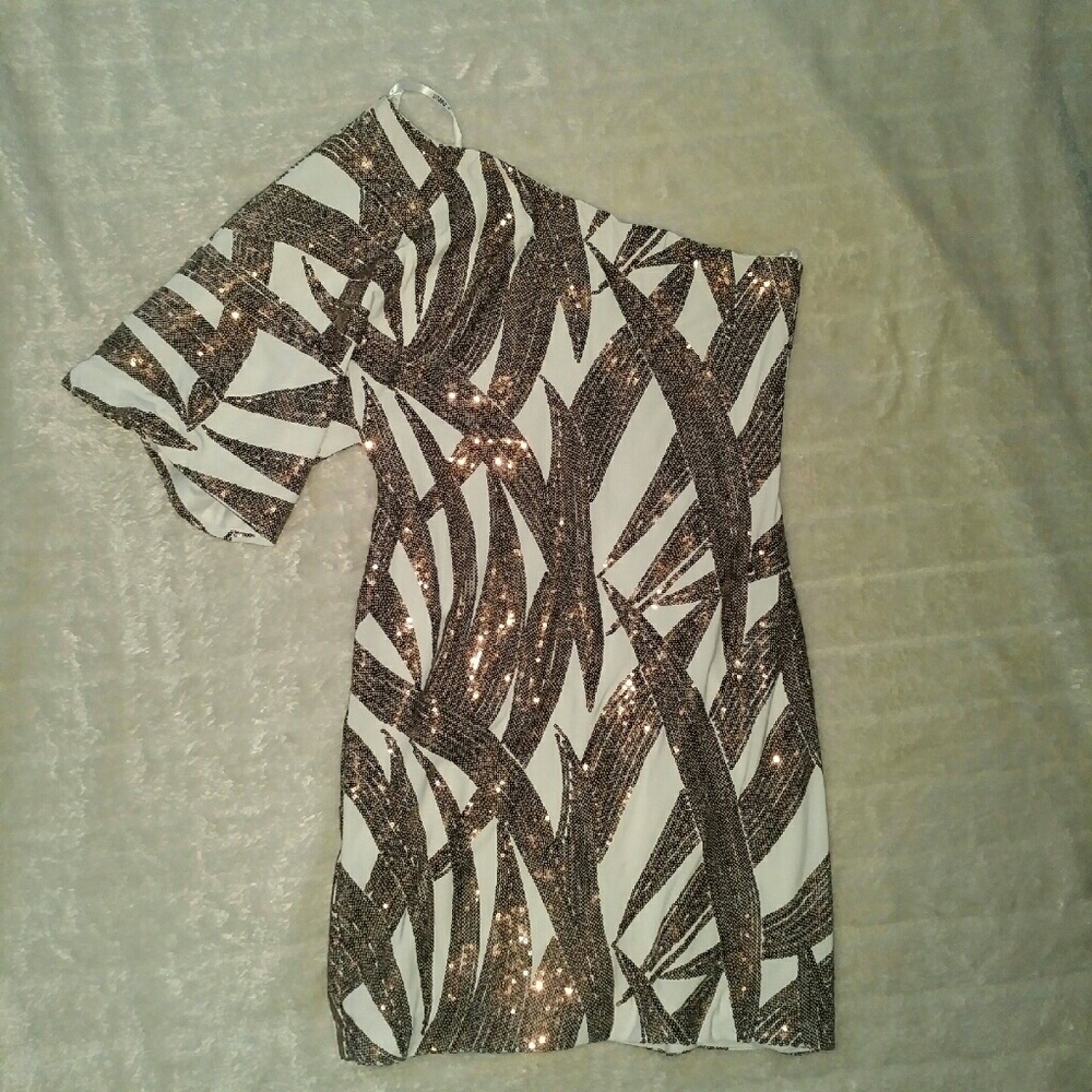 NWOT B. Darlin dress