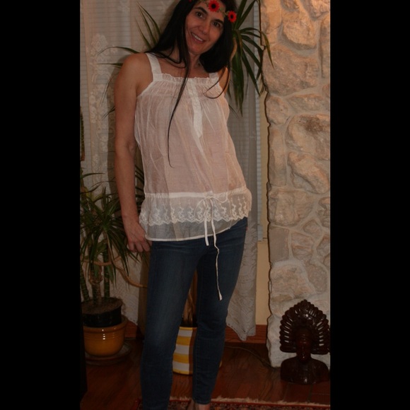 White summer boho blouse/ top - Picture 4 of 4