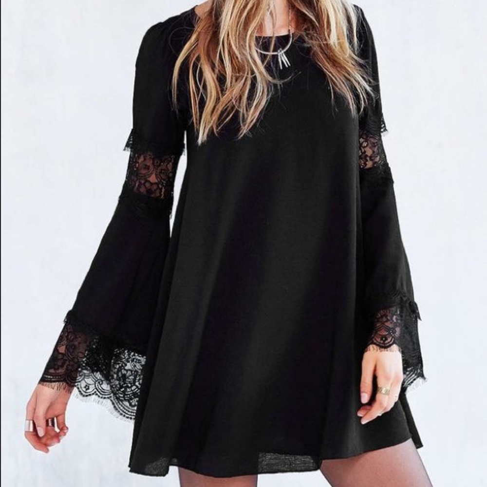 Le'veon Bell and Sleeve Dress by For Love & Lemons