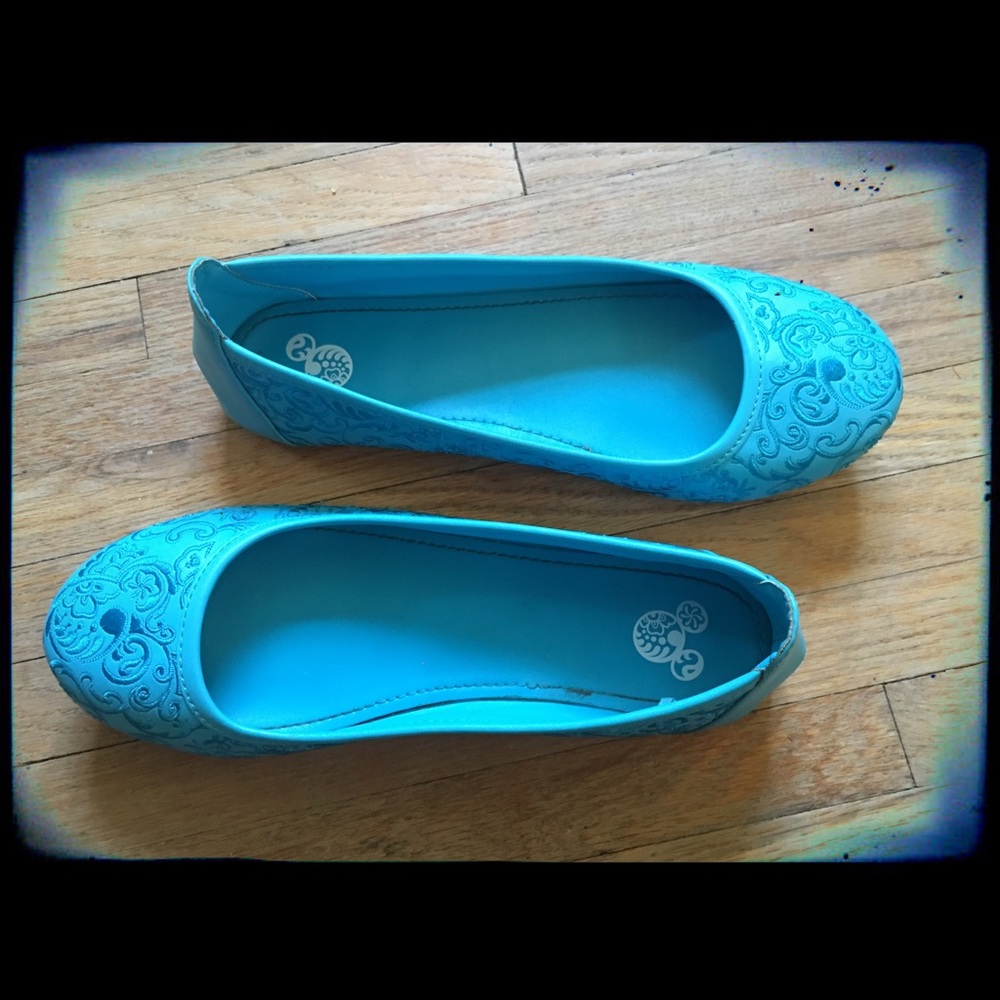 Disney Aqua Flats Embroidered Design