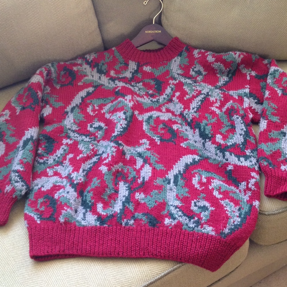 VITRUVIAN DESIGN 100% WOOL SWEATER SZ 2 (M)