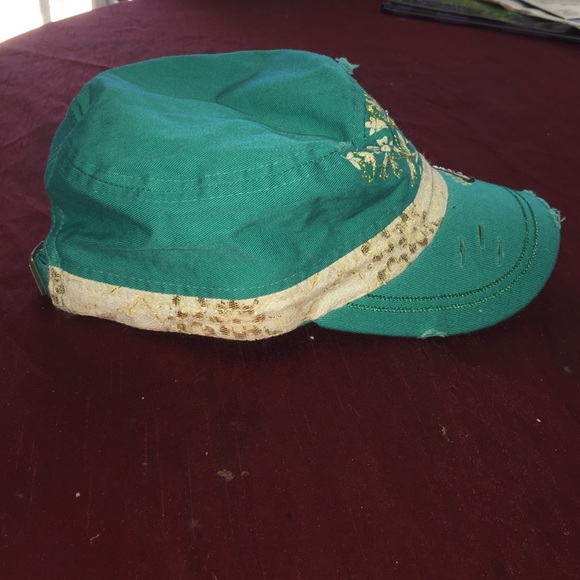 Distressed Embellished Hat - Picture 3 of 3