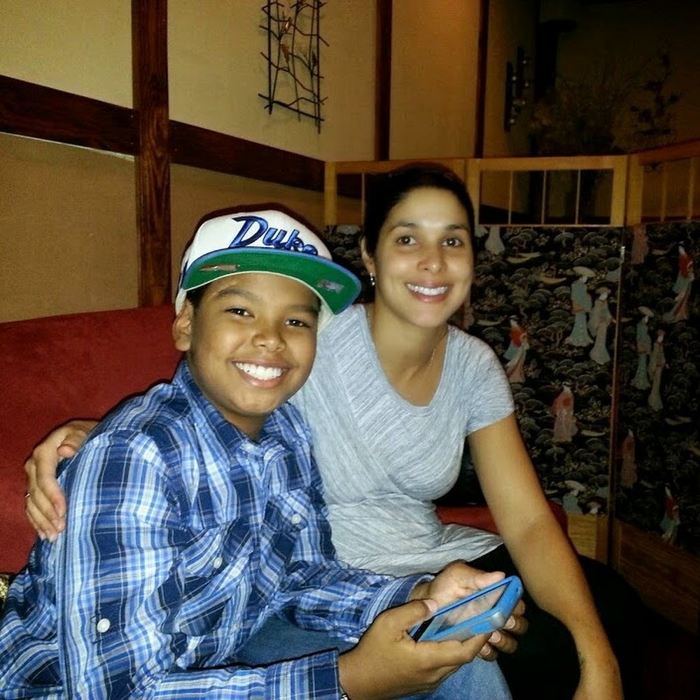 Meet your Posher, Dina