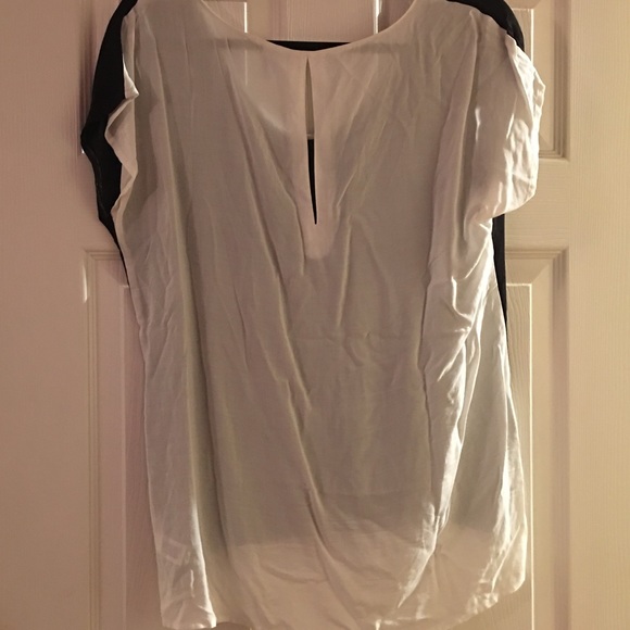 High-Low Multi-Colored Shirt - Picture 2 of 5