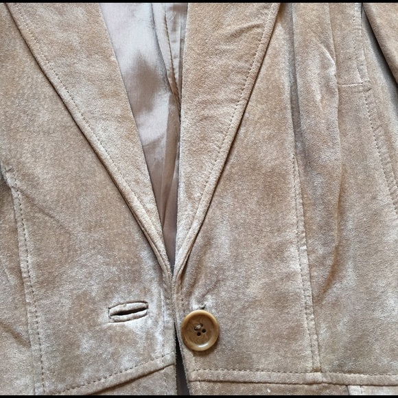 Leather suit, buy separate or complete. 💕🌷 - Picture 2 of 6