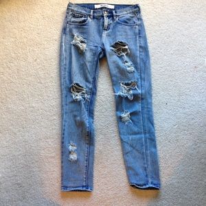 SALE Brandy Melville distressed boyfriend jeans