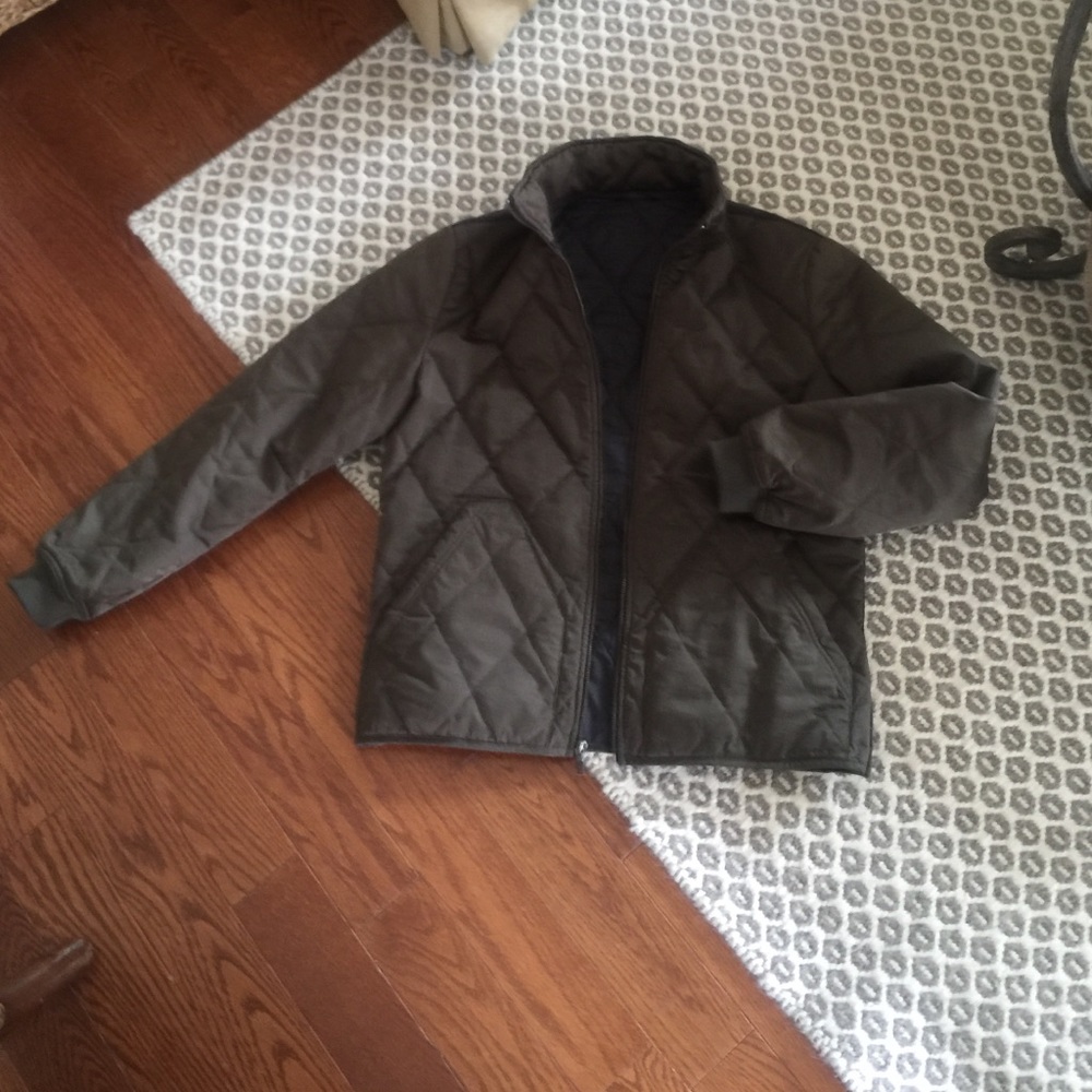 Men's army green quilted jacket