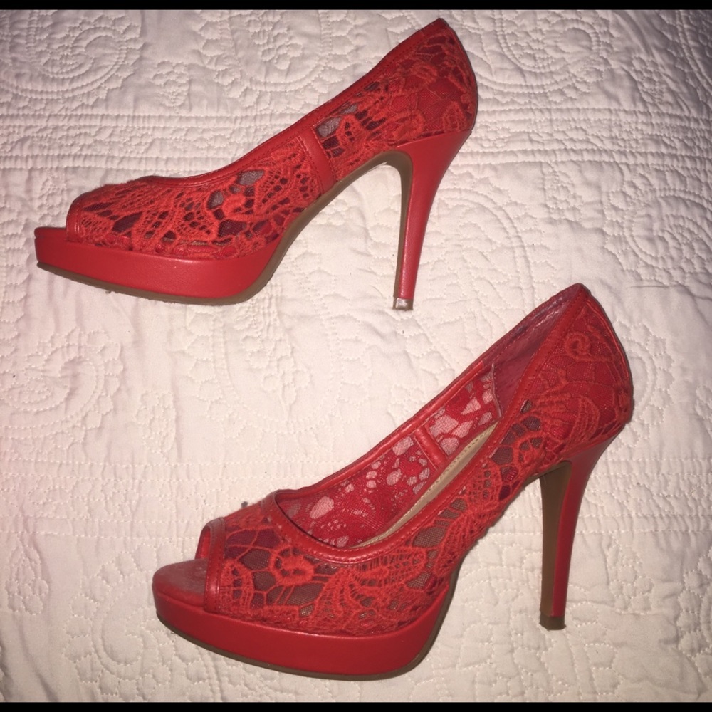 BRAND NEW ANTONIO MELANI HEELS !!!!