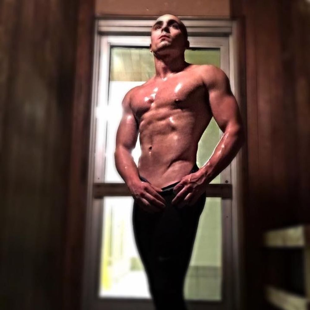 Meet your Posher, Zachary