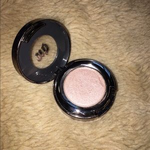 Urban Decay Eye Shadow ✨final price ✨