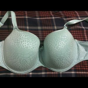 Chantelle 32DDD Bra Light Blue