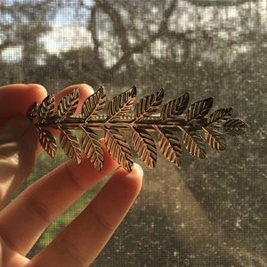Silver Leaf Hair Clip