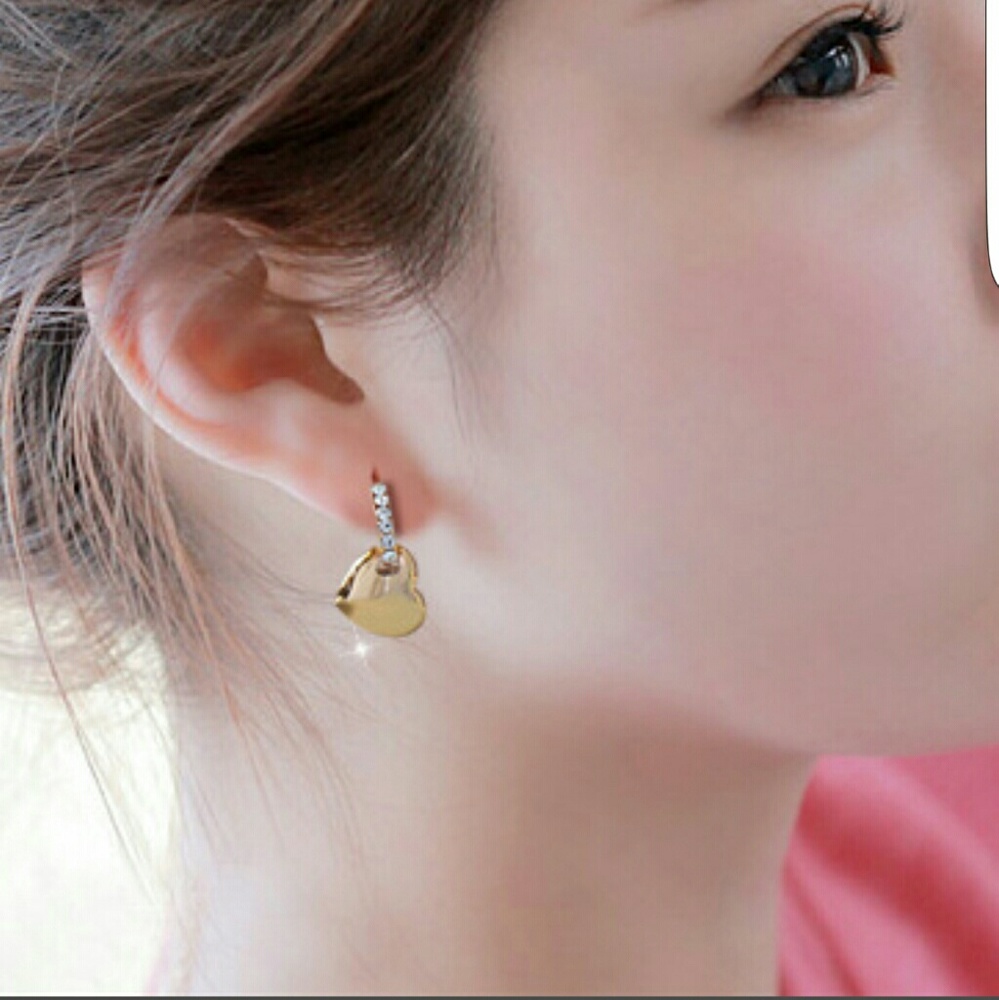 Heart Shape Crsytal Earrings