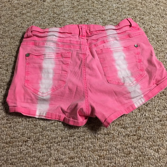 Pink Shorts - Picture 2 of 3