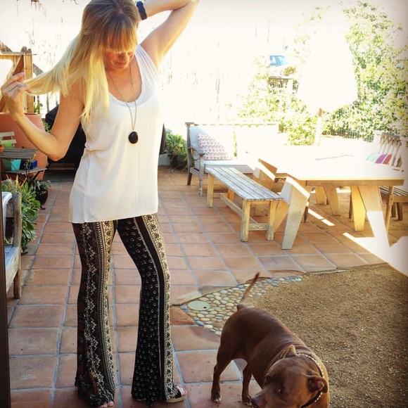 Hey! I'm Sasha! Come check out my closet! - Picture 3 of 3