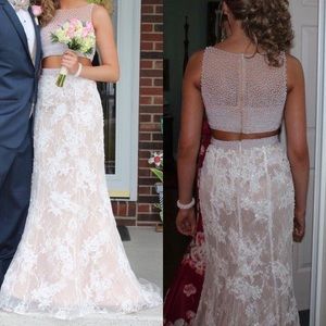 Sherri Hill prom dress