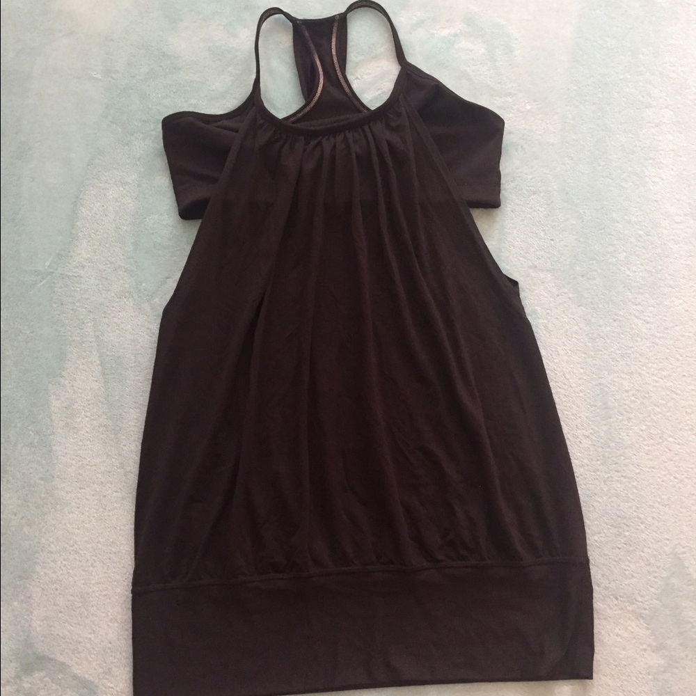 LULULEMON Tank w/ Sports bra