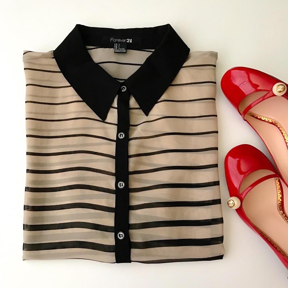 Forever 21 top NWOT - Picture 1 of 4