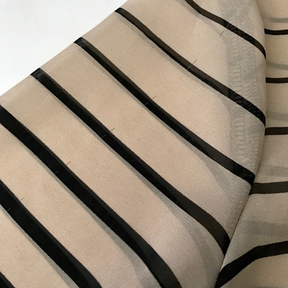 Forever 21 top NWOT - Picture 3 of 4