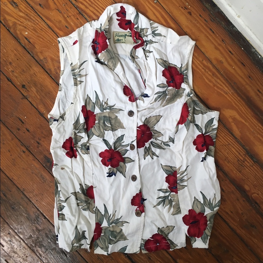 Sleeveless Collared Button-Down Hawaiian Top
