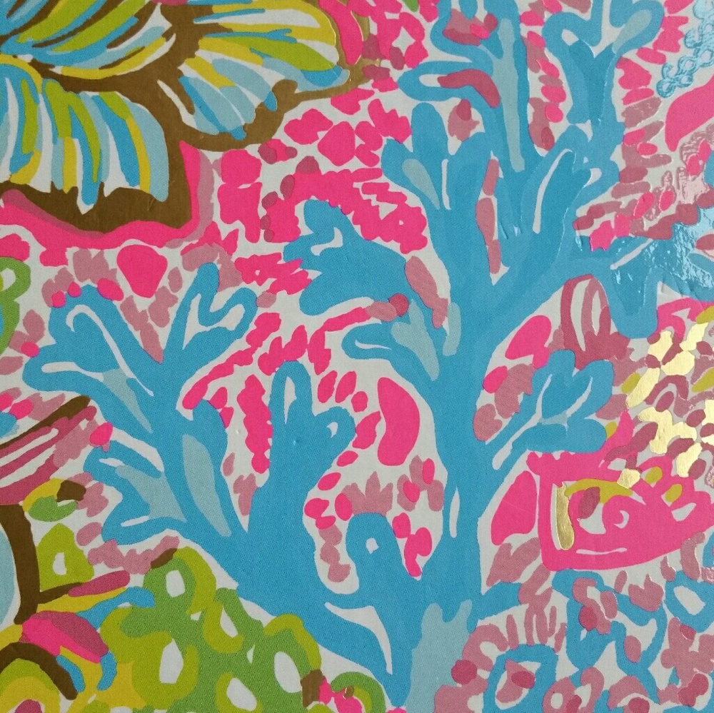 Meet your Posher, Adrienne