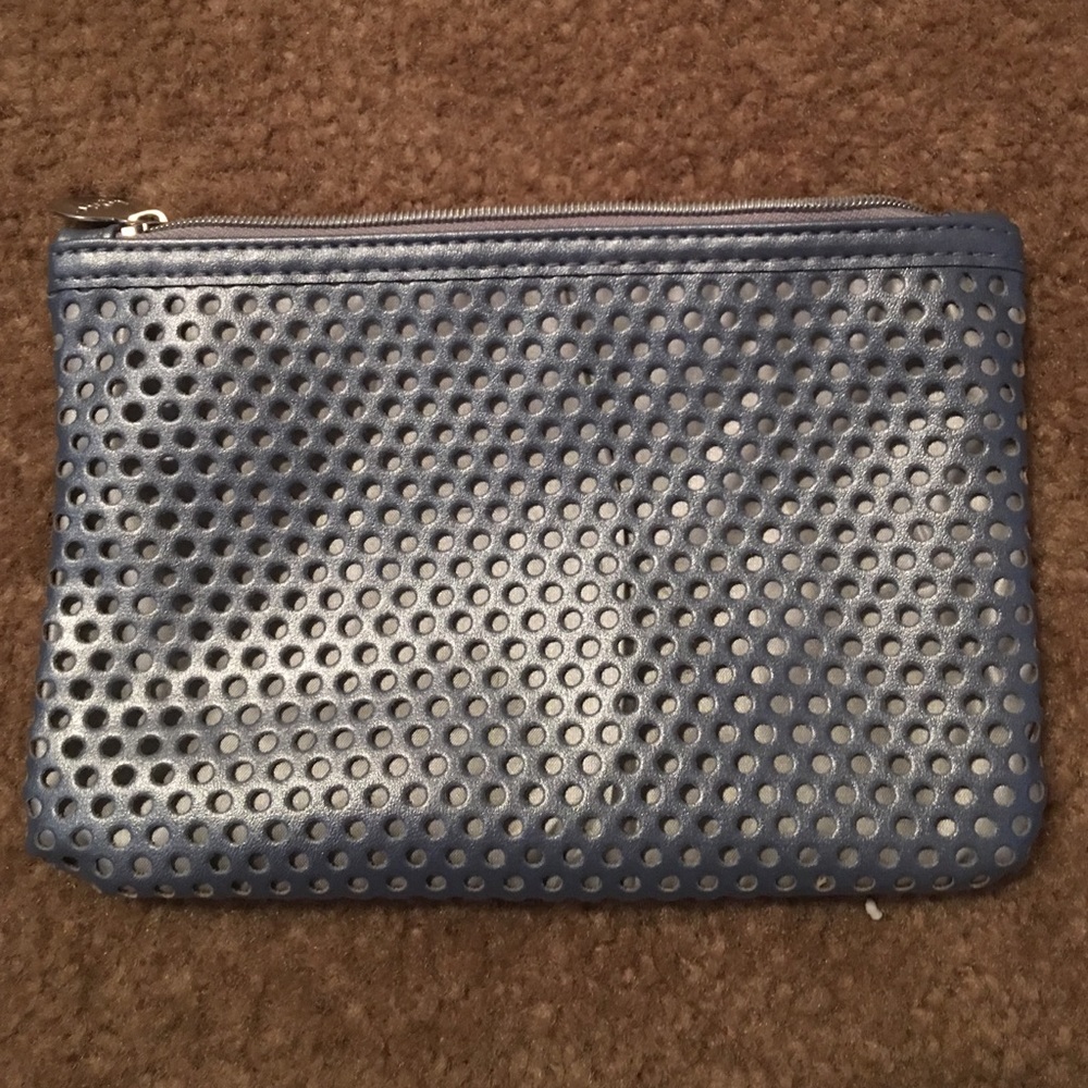 Ipsy makeup bag