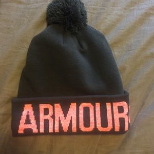 Under Armour grey and pink winter hat