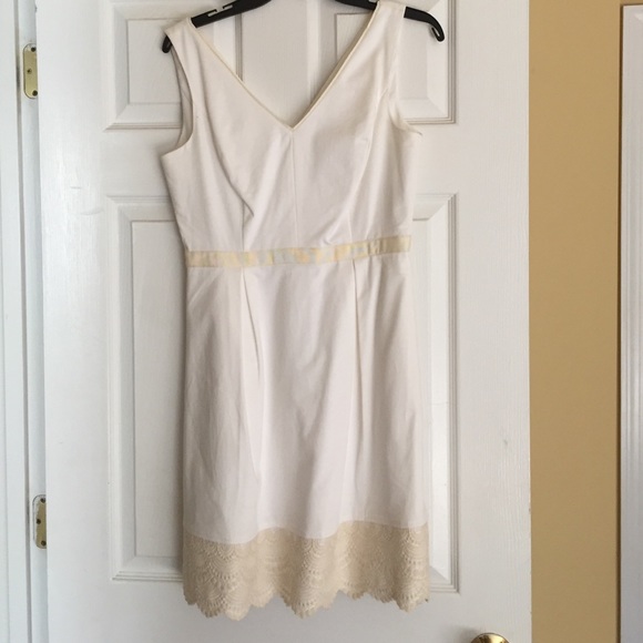 White House Black Market dress. - Picture 1 of 5