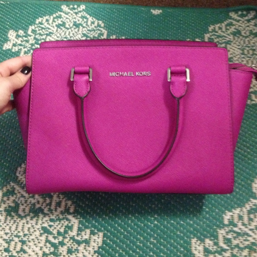 Michael Kors purse