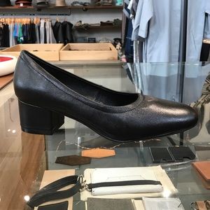 Jeffrey Campbell bitsie pump