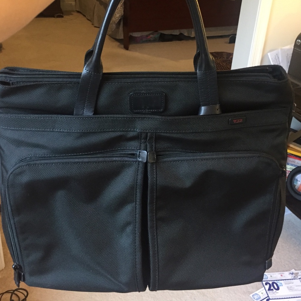 Black TUMI laptop case