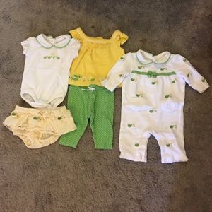 Gymboree turtle set.