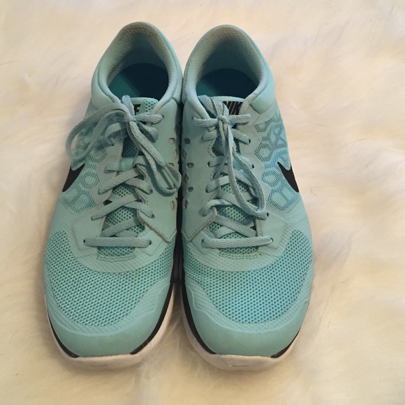 Nike Tiffany blue flex run sneakers - Picture 2 of 4