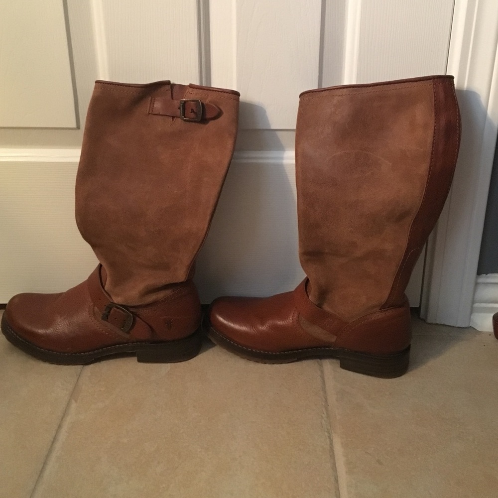 VERY MOTIVATED TO SELL Frye boots