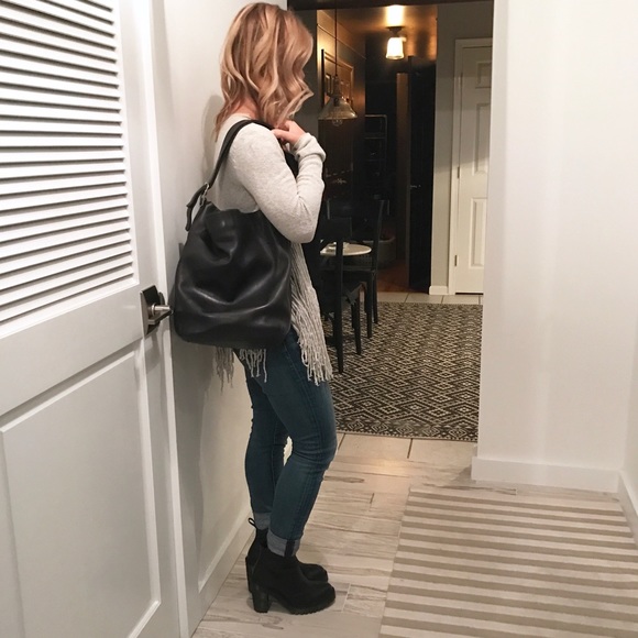 Coach Leather Bag - Picture 5 of 8