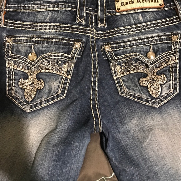 🚫SOLD🚫 Berry straight rock revivals - Picture 3 of 4